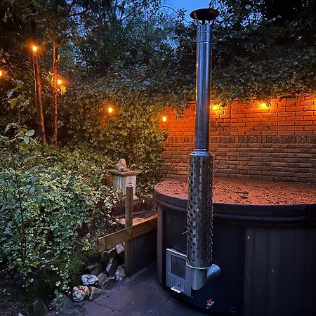 Vila Bosboerderij De Goudsberg Met Hottub In Tuin Lunteren Exteriér fotografie
