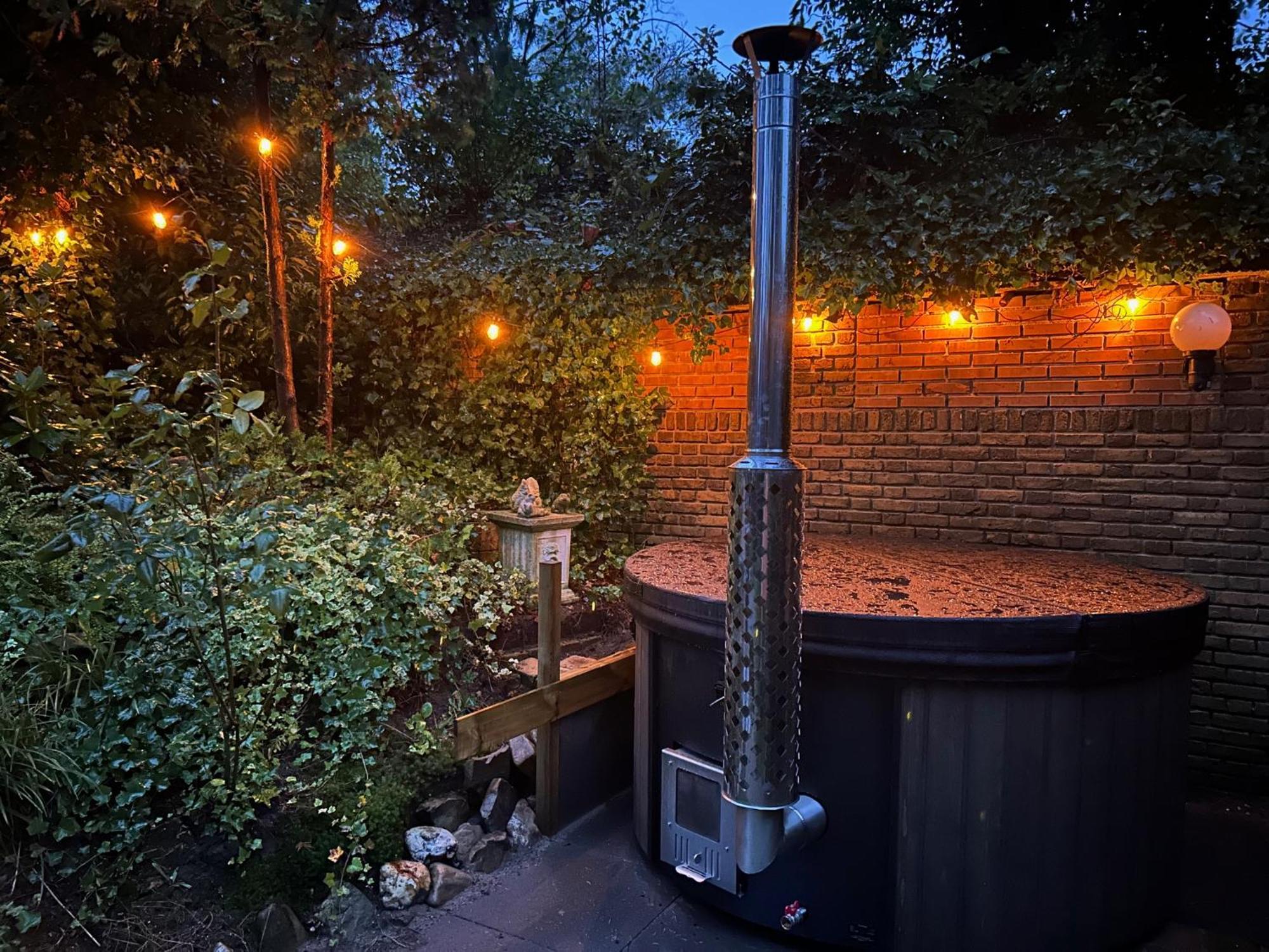 Vila Bosboerderij De Goudsberg Met Hottub In Tuin Lunteren Exteriér fotografie