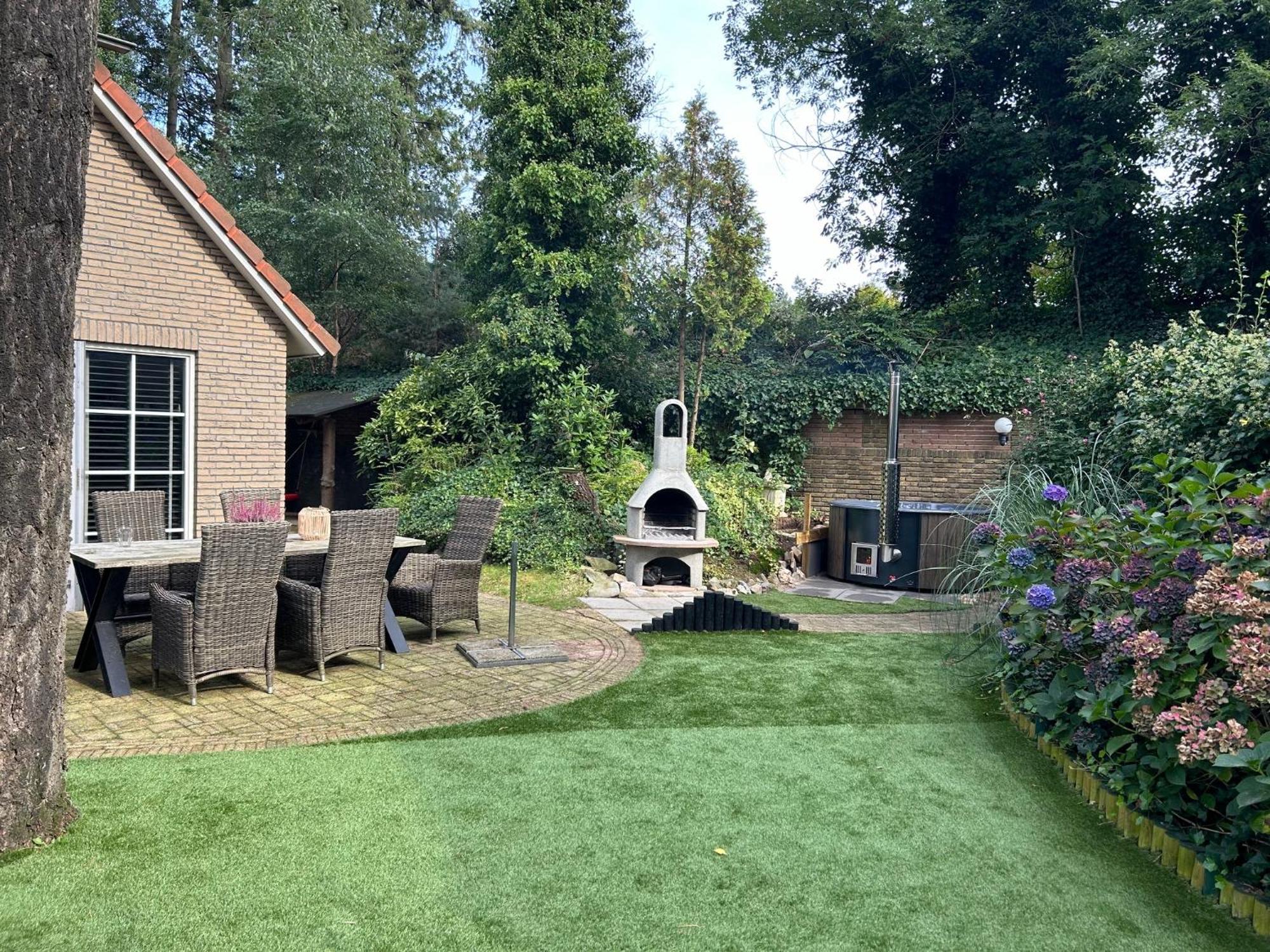 Vila Bosboerderij De Goudsberg Met Hottub In Tuin Lunteren Exteriér fotografie